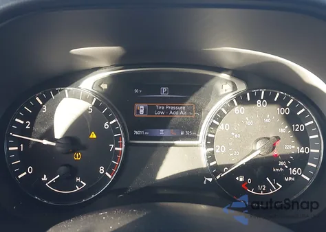 2017 Nissan Pathfinder Platinum z USA, uszkodzony, nr VIN 5N1DR2MN9HC609053